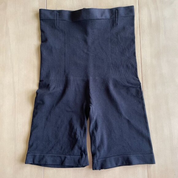 Shapermint Essentials All Day Every Day High-Waisted Shaper Shorts Shapewear - Picture 3 of 5